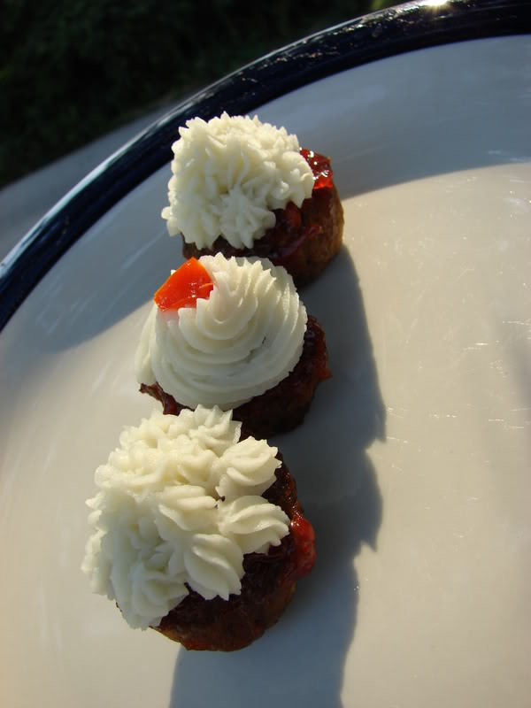 Mini Meat Loaf Cupcake With Mashed Potatoes & Yogurt Icing